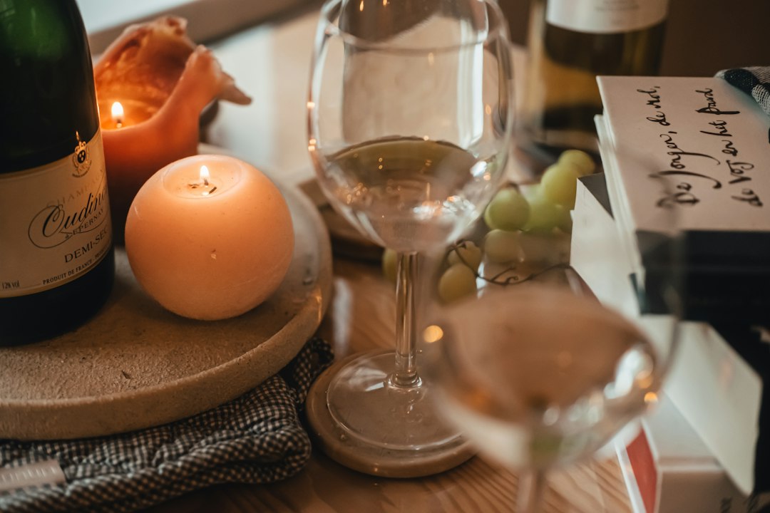 Wat betekent cava? De betekenis en achtergrond van deze Spaanse bubbels