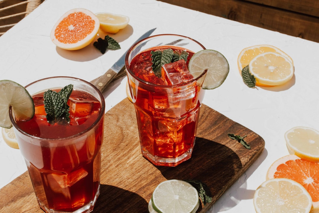 Hoe maak je een mocktail? Stap voor stap uitgelegd
