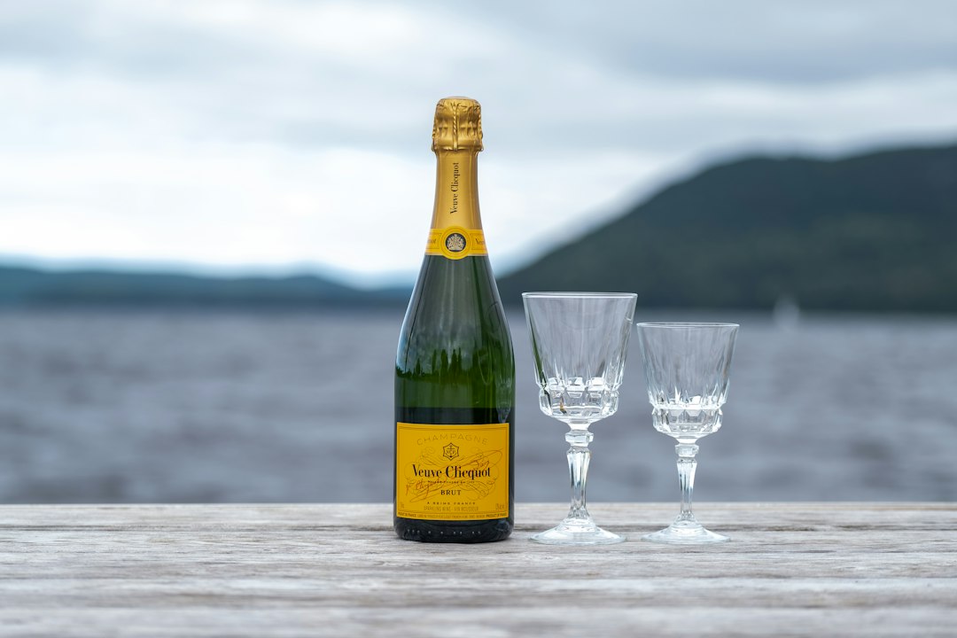 Hoe lang blijft champagne goed? Dit moet je weten